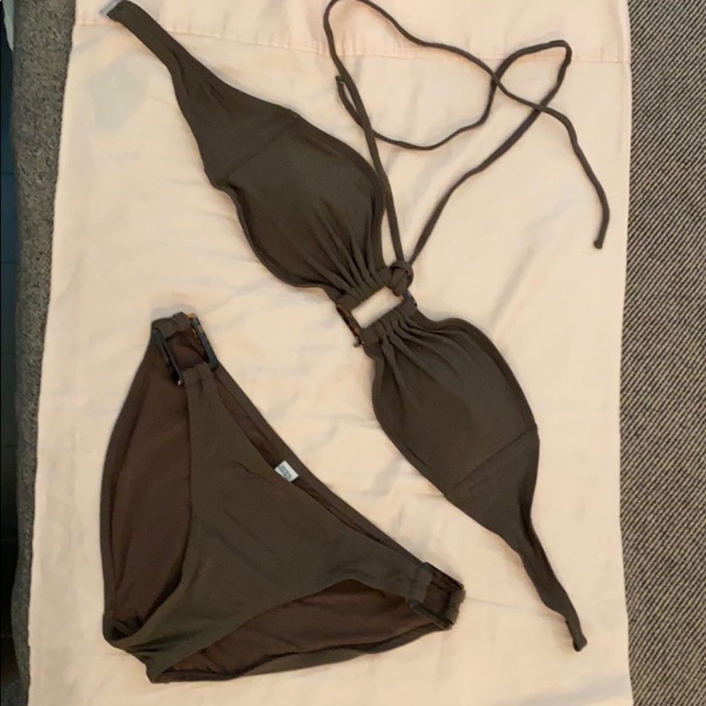 Bathing suit